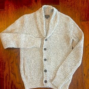Express heavy weight cable cardigan sweater.  Has pockets!!